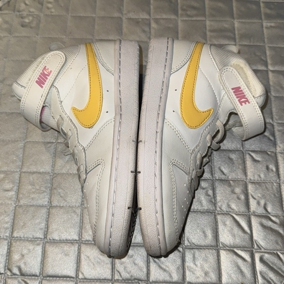 Nike Court Borough Mid 2 Casual Sneakers Summit White Kids unisex Sz 13C - Picture 4 of 13